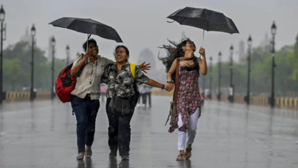 जानें दिल्ली के कब आएंगी बारिश की फुहार, IMD ने बरसात पर दिया अलर्ट 2 20240603 1115516191532591688582193